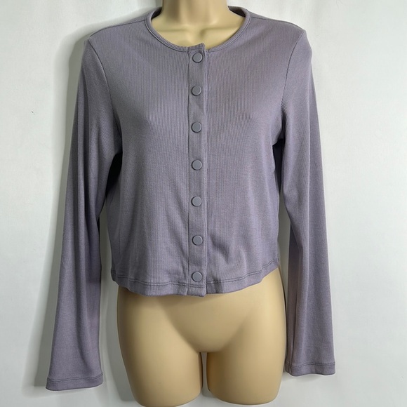 Outdoor Voices CozyRib cropped light purple snap button cardigan - Picture 2 of 4